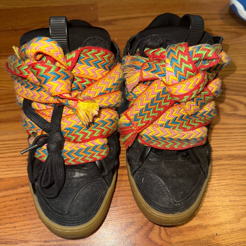 Lanvin Black Low-Top Sneakers with Multicolor Woven Laces